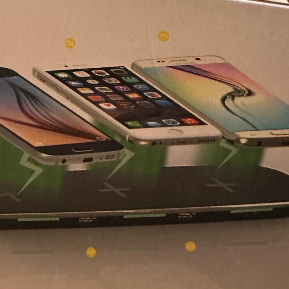 Charging pad - Picture 2 of 3